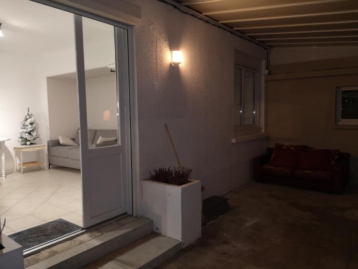 Appartement 2 Pieces Avec Terrasse Proche Mer Et Commerces Ouistreham Exterior foto